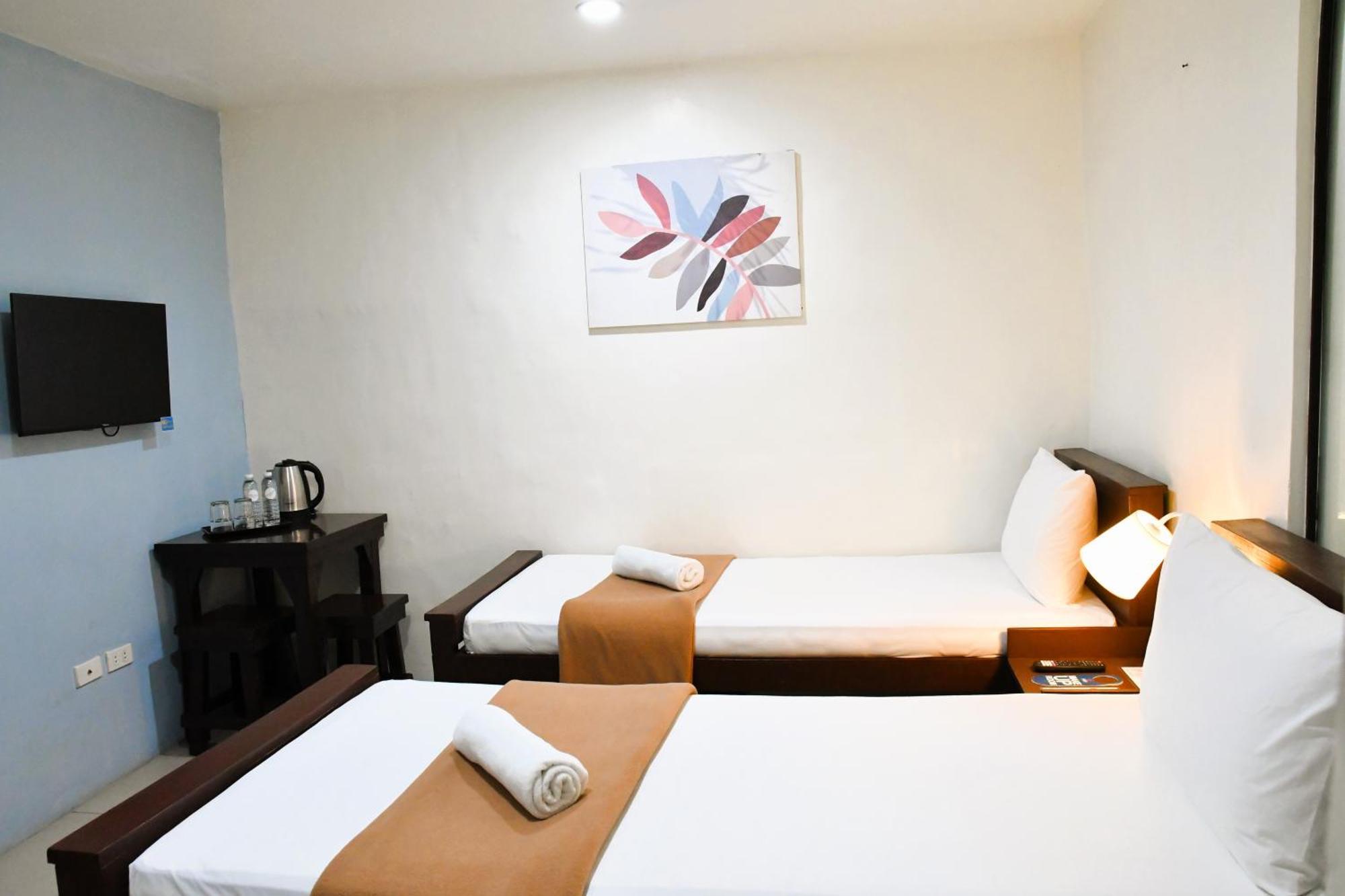 Arzo Hotel Makati Makati City Exterior photo